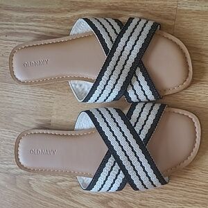 Old Navy Sandles